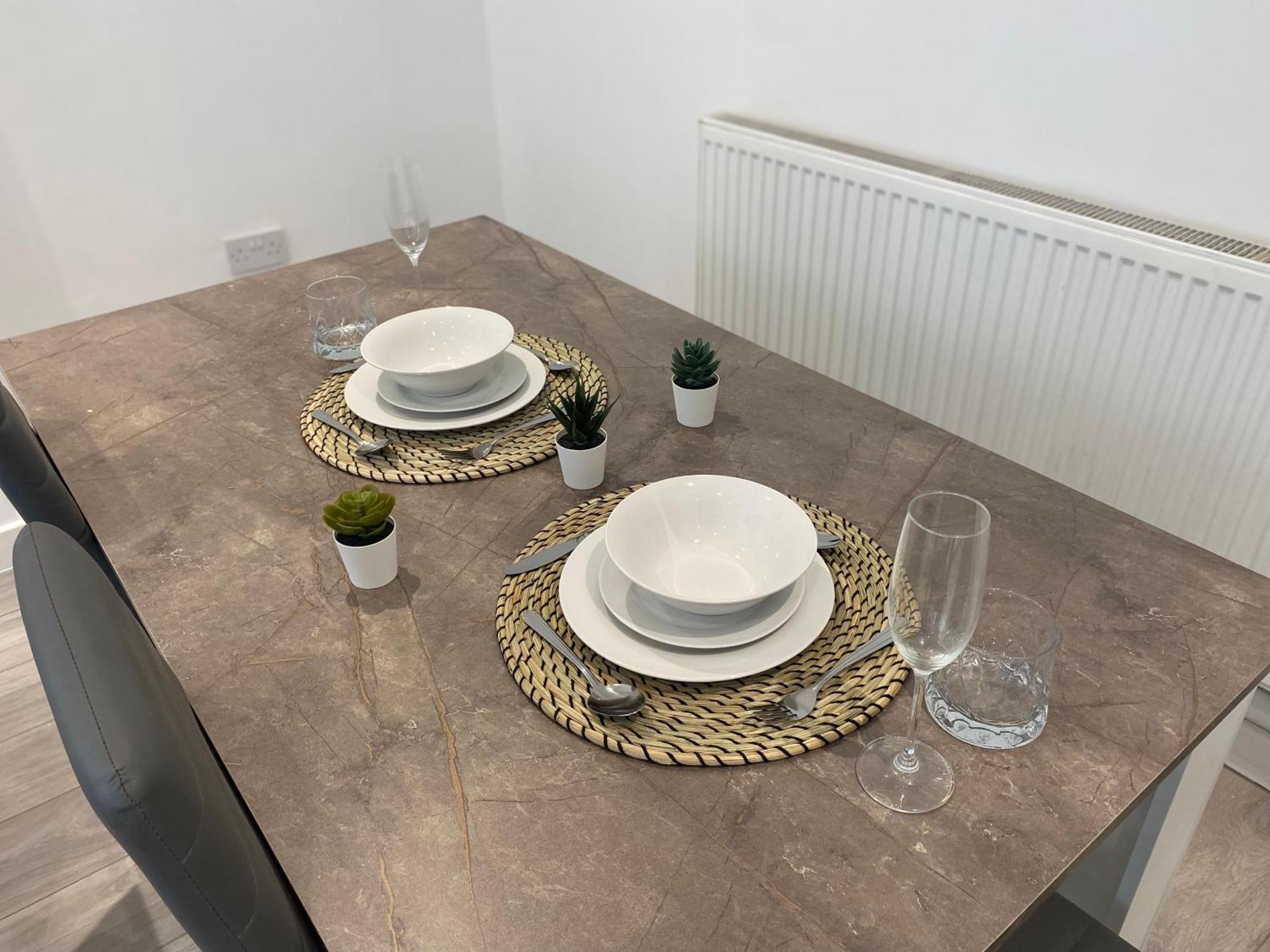 Stylish - Close To Centre, Anfield Stadium - Free Parking