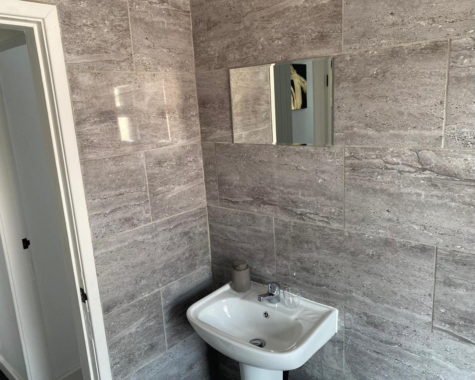 Stylish - Close To Centre, Anfield Stadium - Free Parking * Litherland